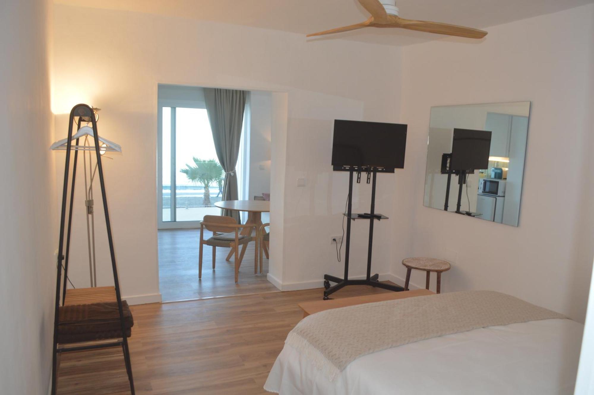 Maravilloso Apartamento Amanecer Cabo A Pie De Playa Y Mar En Chalet Roquetes Alicante Extérieur photo
